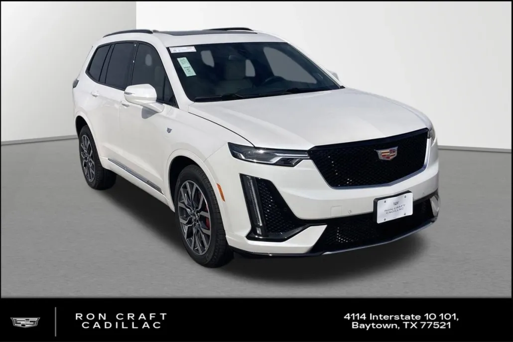 2025 Cadillac XT6 Sport photo 1