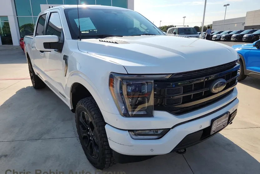 2023 Ford F-150 XLT photo 1