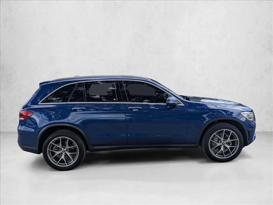 2021 Mercedes Benz GLC 300 photo 1
