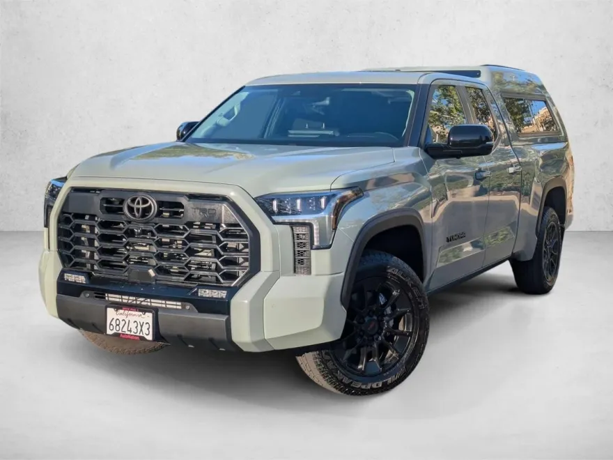 2024 Toyota Tundra Limited photo 1