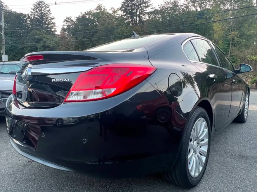 2012 Buick Regal Premium photo 1