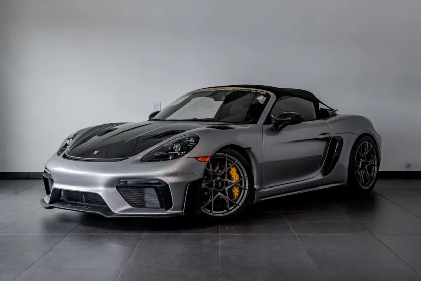 2024 Porsche Boxster Spyder photo 1