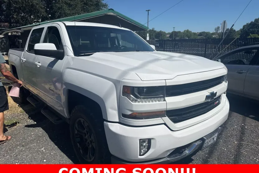 2018 Chevrolet Silverado 1500 LT2 photo 1