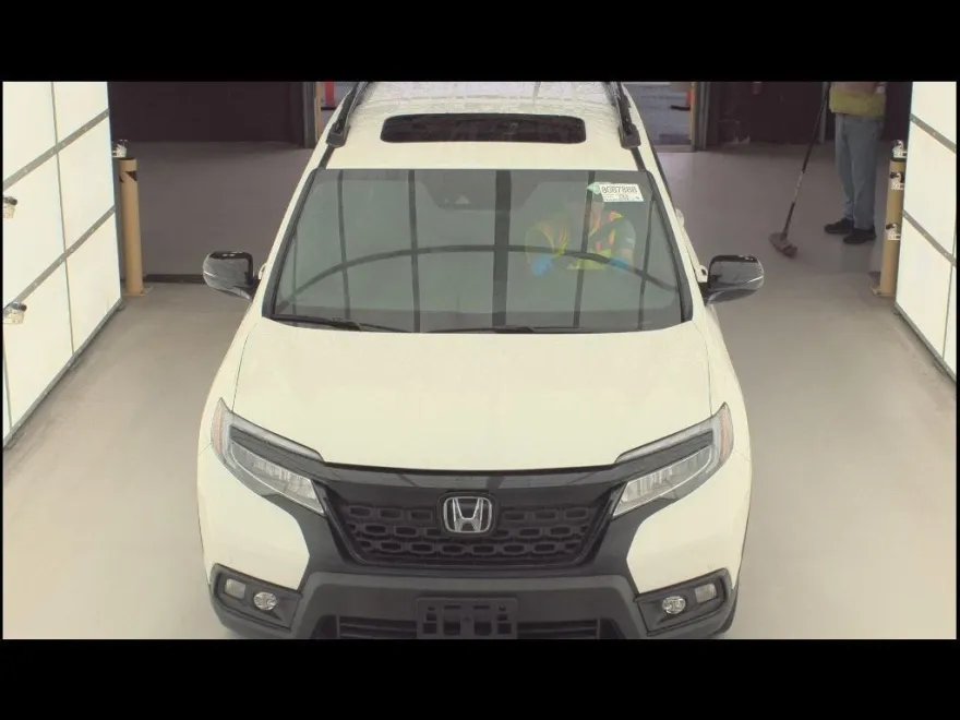 2021 Honda Passport Elite photo 1