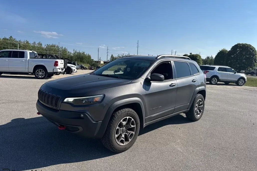 2020 Jeep Cherokee Trailhawk photo 1