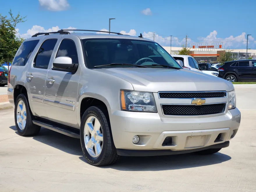 2007 Chevrolet Tahoe LTZ photo 1