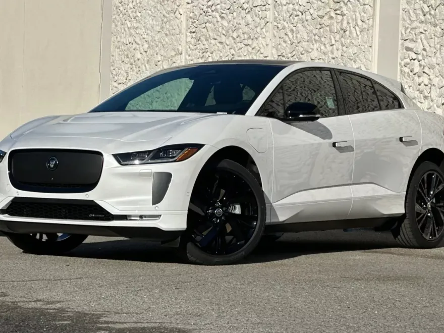 2024 Jaguar I-PACE EV400 HSE photo 1