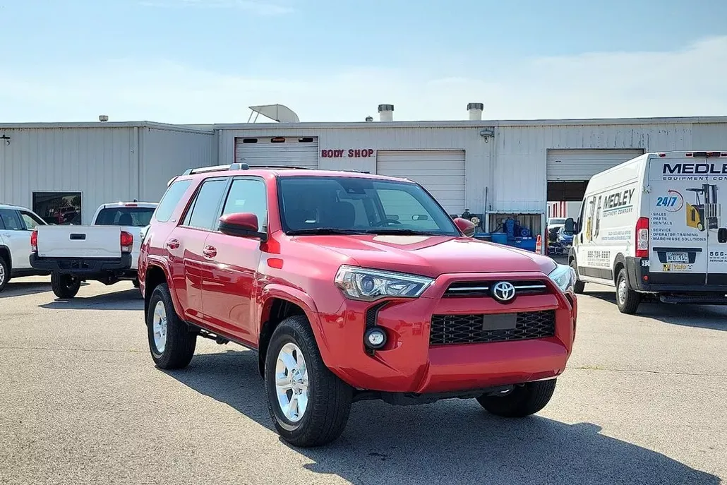 2024 Toyota 4Runner SR5 photo 1