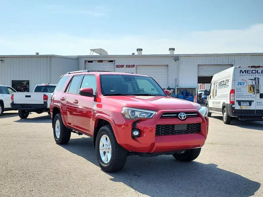 2024 Toyota 4Runner SR5 photo 1