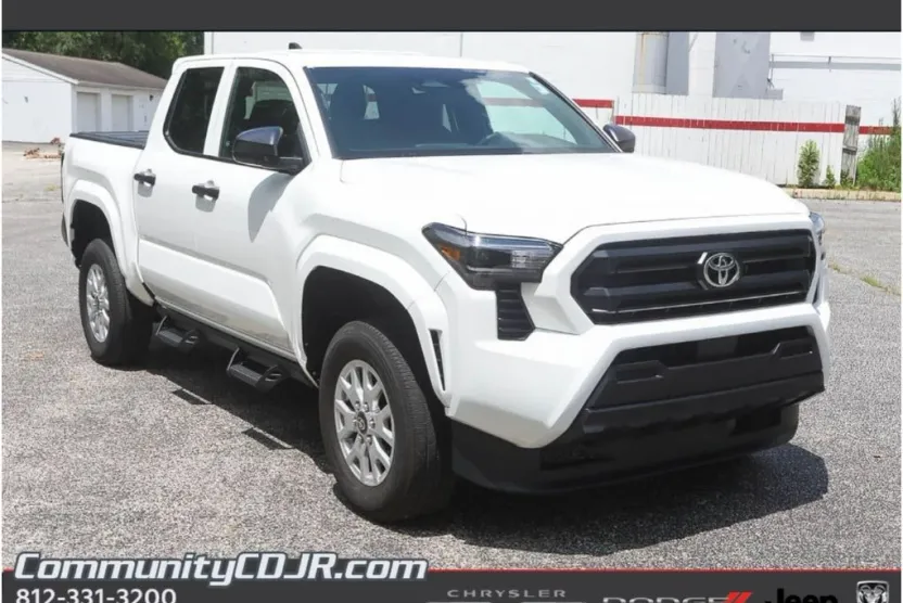 2025 Toyota Tacoma SR photo 1