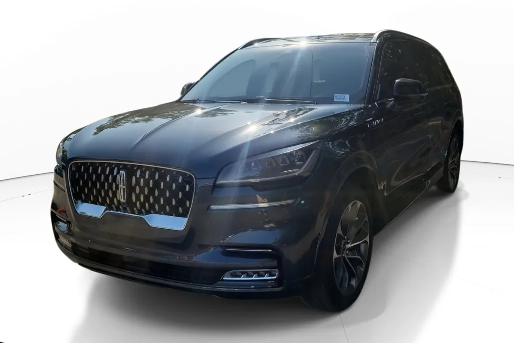 2022 Lincoln Aviator Grand Touring photo 1