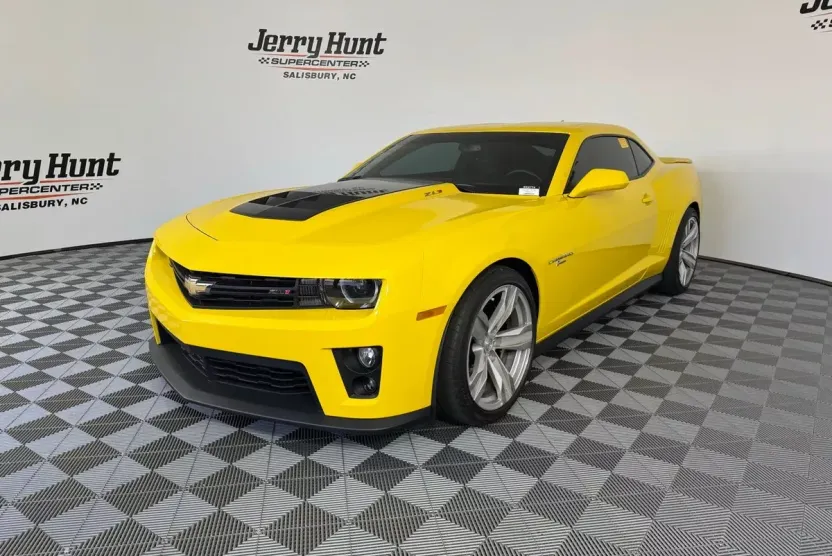 2013 Chevrolet Camaro ZL1 photo 1
