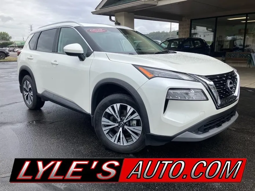 2023 Nissan Rogue AWD SV photo 1