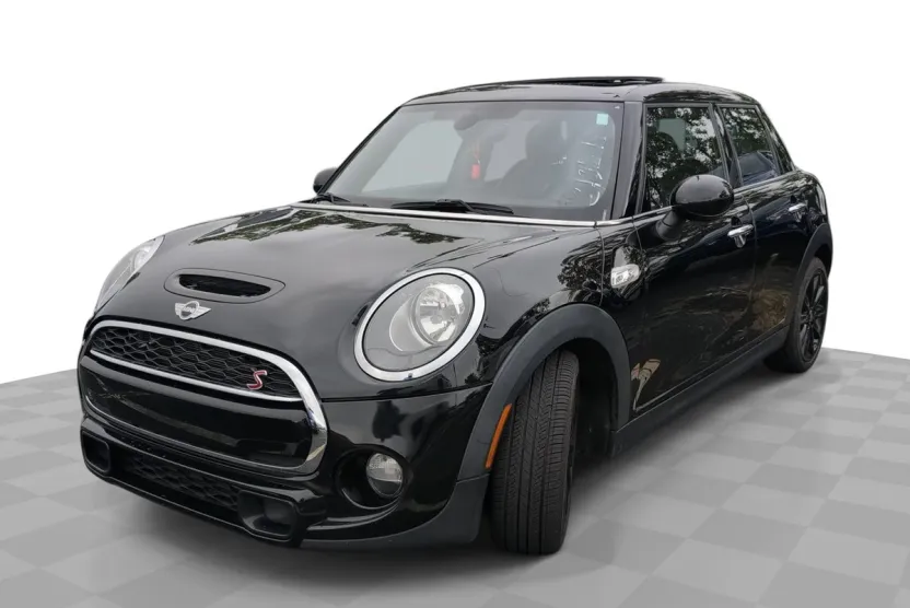 2017 Mini Cooper 4 Door Hardtop S photo 1