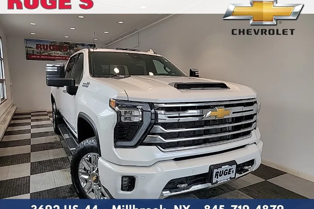 2024 Chevrolet Silverado 2500HD High Country photo 1