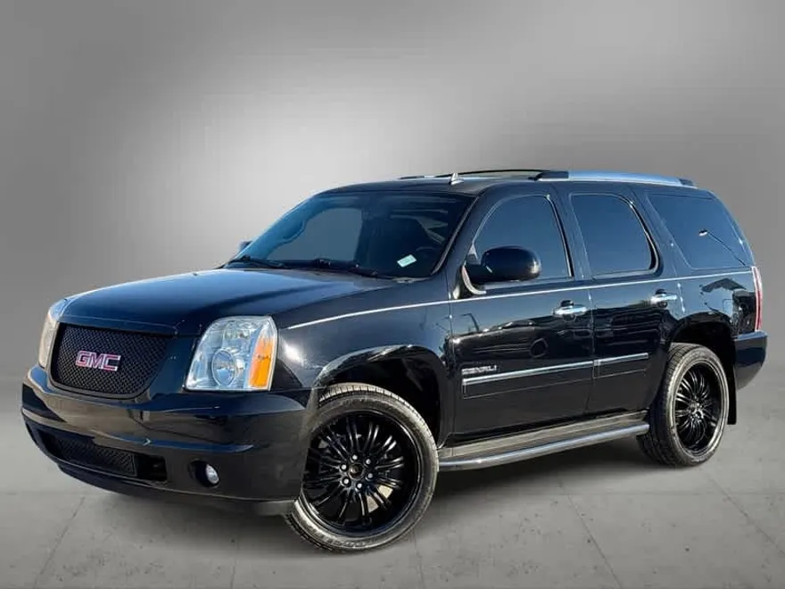 2013 Gmc Yukon Denali photo 1