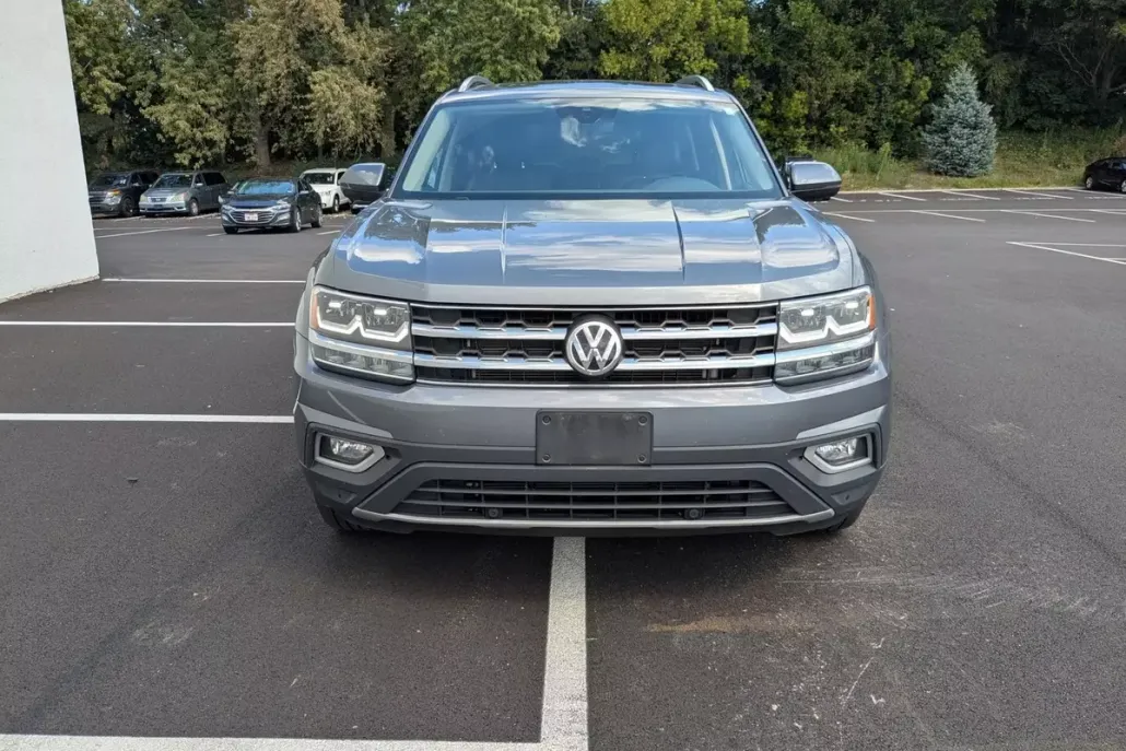 2018 Volkswagen Atlas V6 SEL photo 1