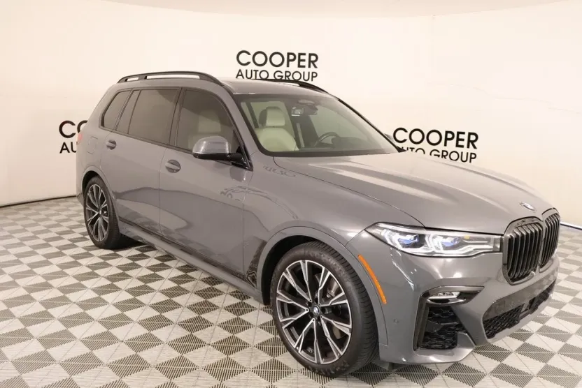 2021 Bmw X7 M50i photo 1