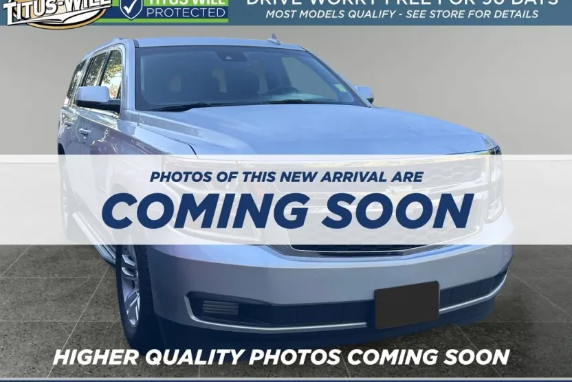 2016 Chevrolet Tahoe LT photo 1