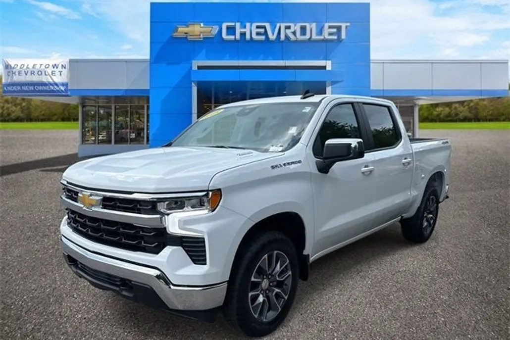 2025 Chevrolet Silverado 1500 LT photo 1