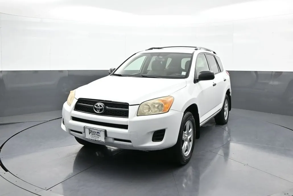 2010 Toyota RAV4 photo 1