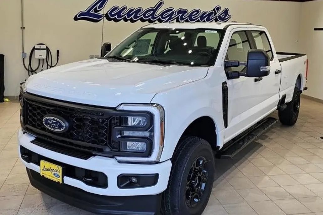 2026 Ford F-250 photo 1