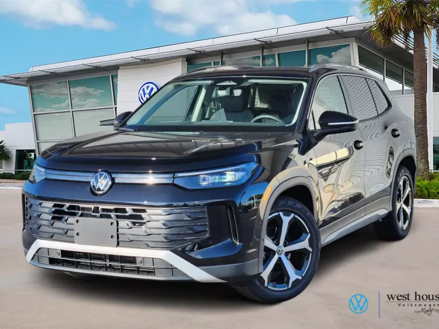 2025 Volkswagen Tiguan SE photo 1