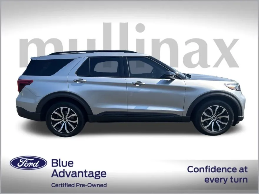 2020 Ford Explorer ST photo 1