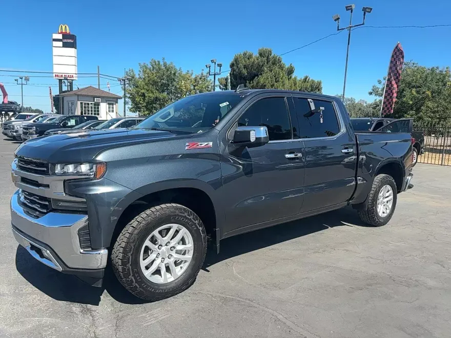2019 Chevrolet Silverado 1500 LTZ photo 1