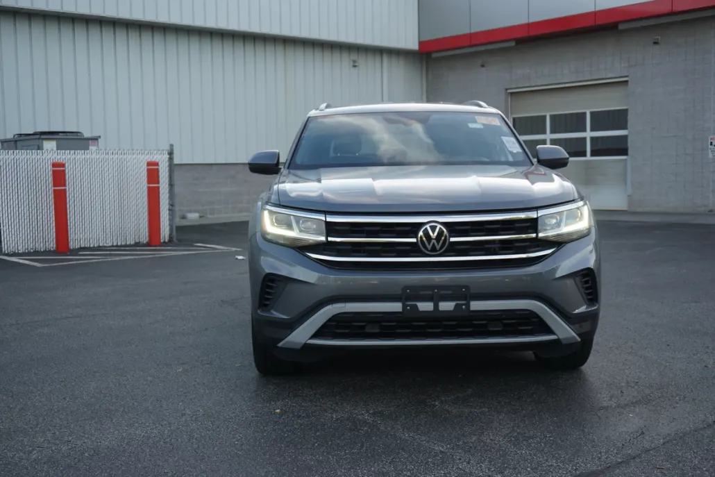 2022 Volkswagen Atlas Cross Sport SE Technology photo 1