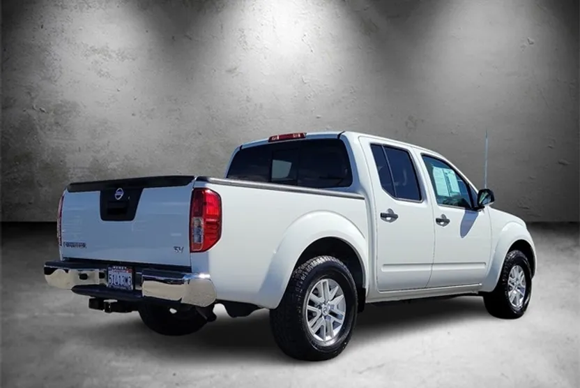 2021 Nissan Frontier SV photo 1