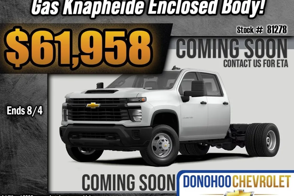 2025 Chevrolet Express Cutaway 3500 photo 1