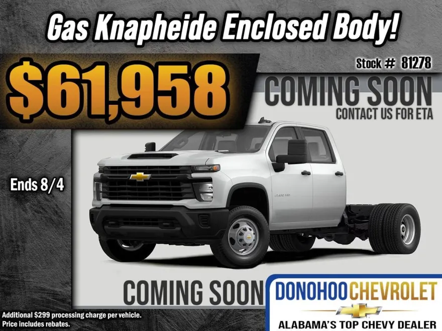2025 Chevrolet Express Cutaway 3500 photo 1