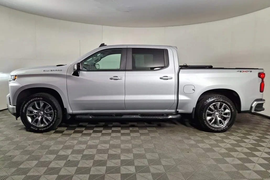 2020 Chevrolet Silverado 1500 RST photo 1