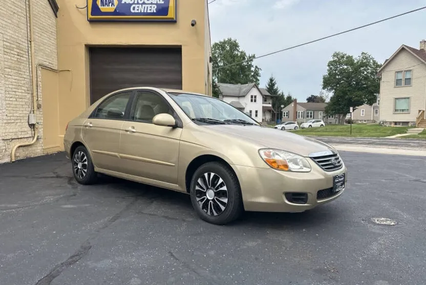 2009 Kia Spectra EX photo 1