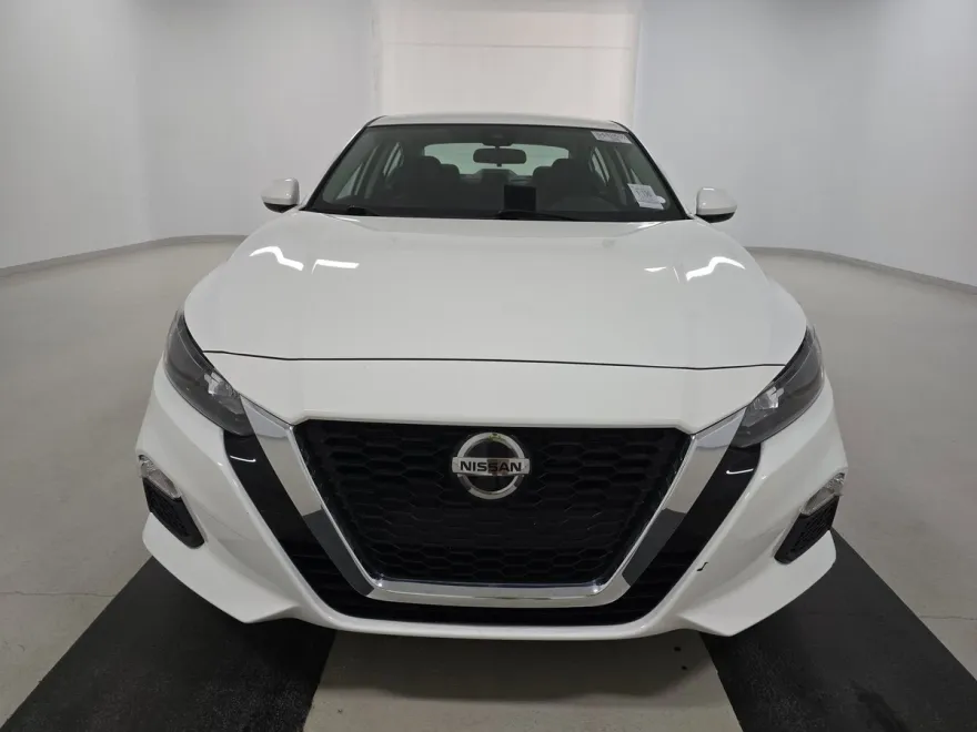 2022 Nissan Altima 2.5 S photo 1