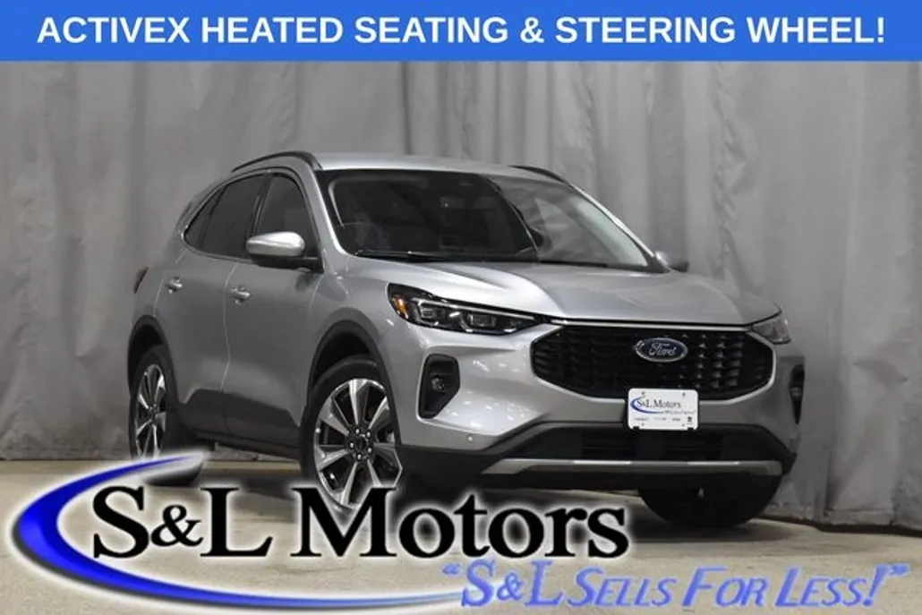 2024 Ford Escape Platinum photo 1