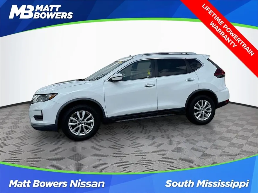 2020 Nissan Rogue SV photo 1