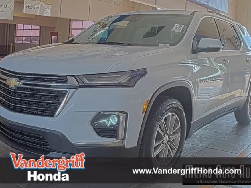 2022 Chevrolet Traverse 1LT photo 1