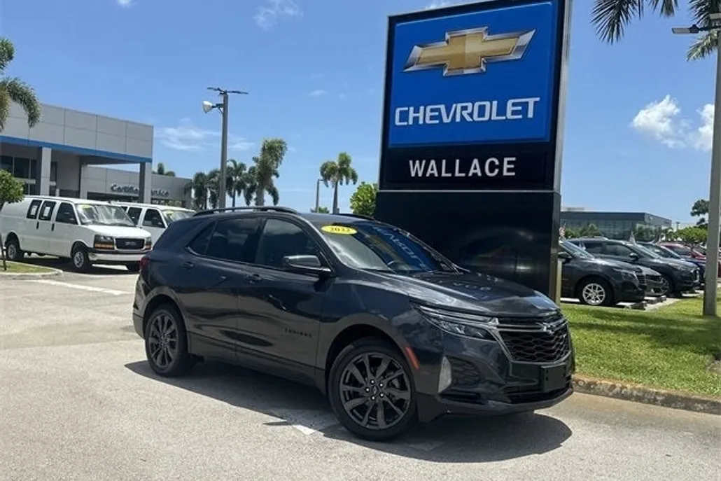 2022 Chevrolet Equinox RS photo 1