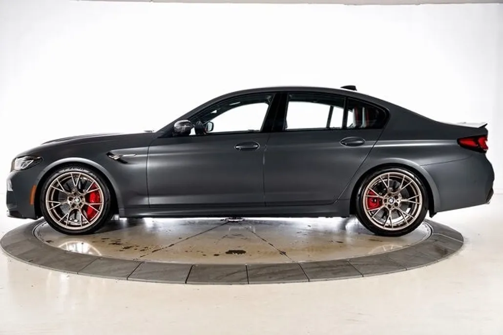 2022 Bmw M5 5 CS photo 1