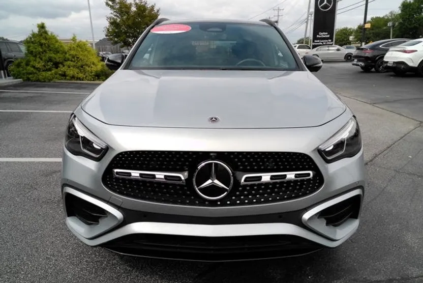 2025 Mercedes Benz GLA 250 4MATIC photo 1