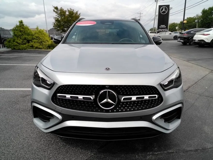 2025 Mercedes Benz GLA 250 4MATIC photo 1