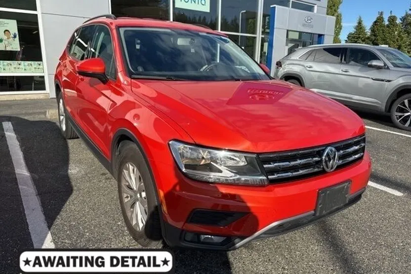 2018 Volkswagen Tiguan S photo 1