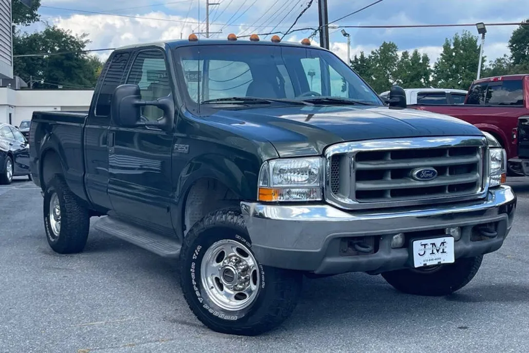 2001 Ford F-250 Lariat photo 1
