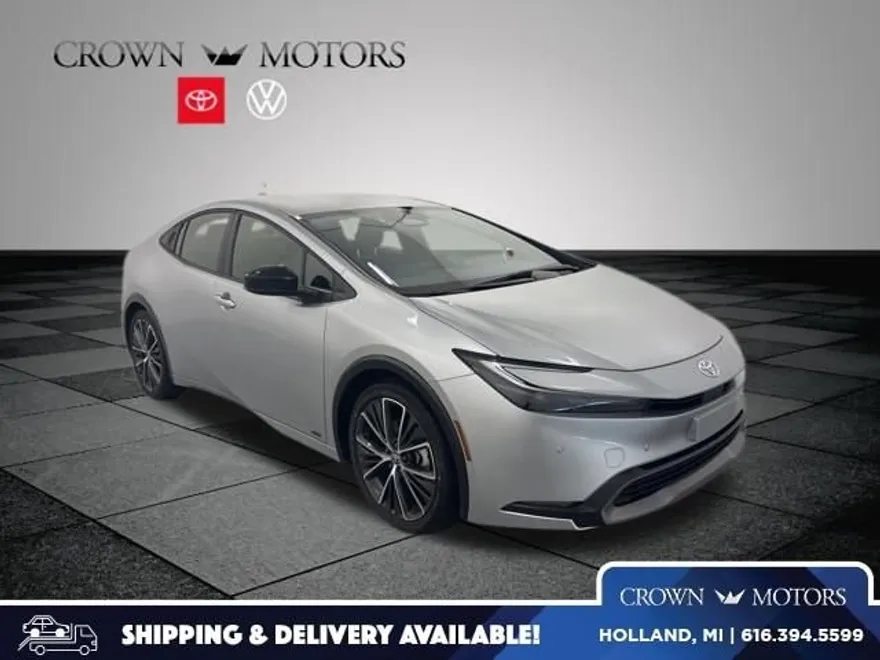 2024 Toyota Prius XLE photo 1