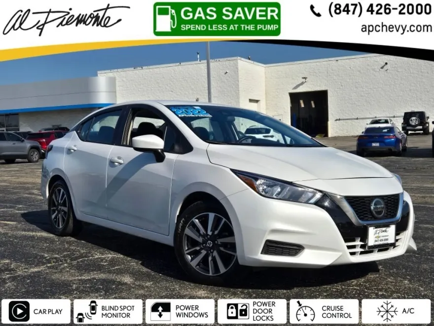 2022 Nissan Versa 1.6 SV photo 1