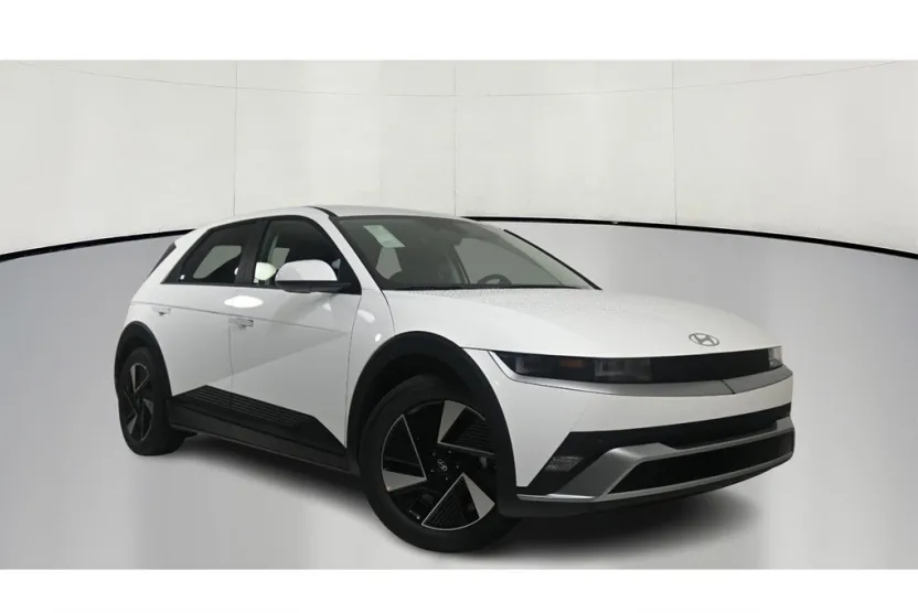 2025 Hyundai Ioniq 5 SE photo 1
