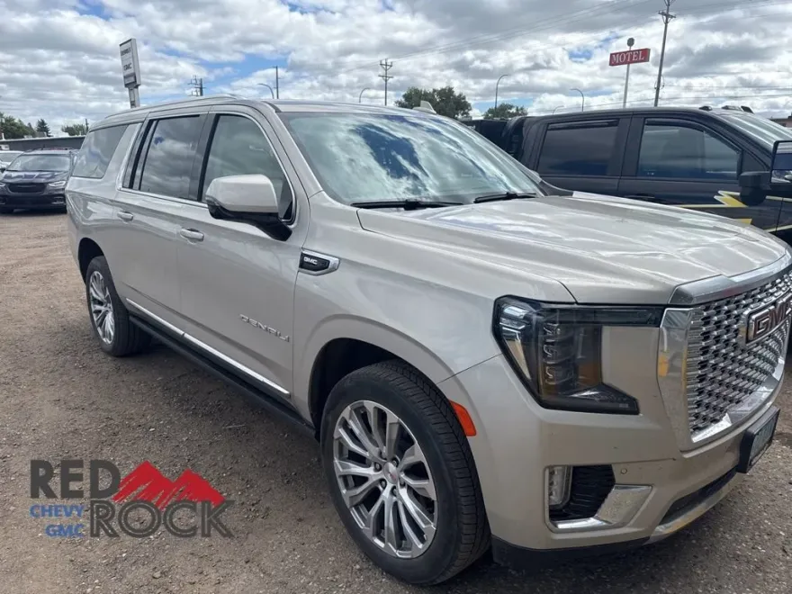 2022 Gmc Yukon XL Denali photo 1