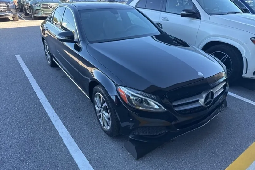 2015 Mercedes Benz C 300 photo 1